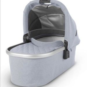 2019 uppababy bassinet never used